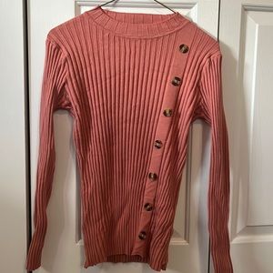 Pink sweater size large. Soft and stretchy.